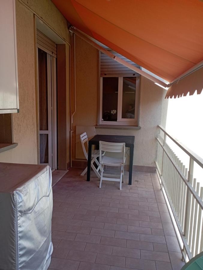 Ferienwohnung Casa Emily Marinella di Sarzana Exterior foto